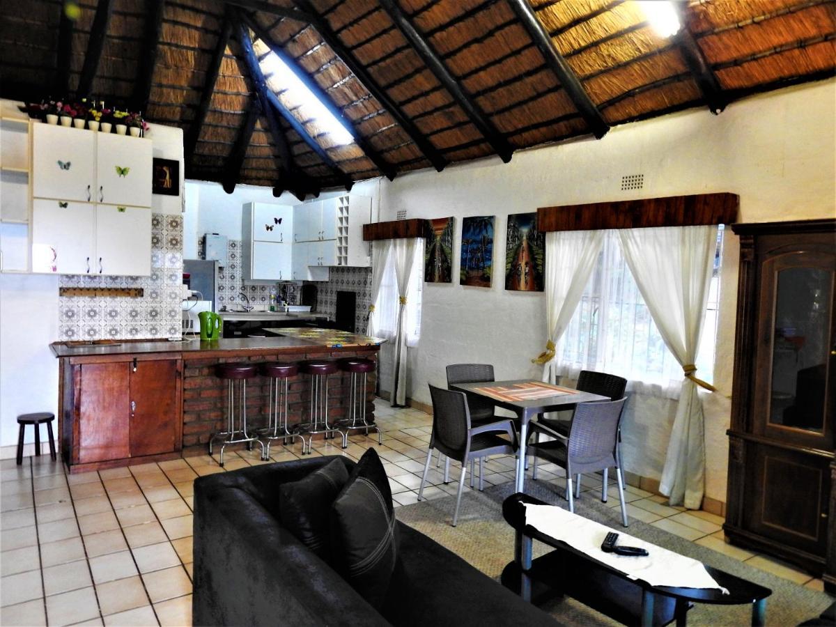 Viewpoint Lodge & Safari Tours Hazyview Buitenkant foto