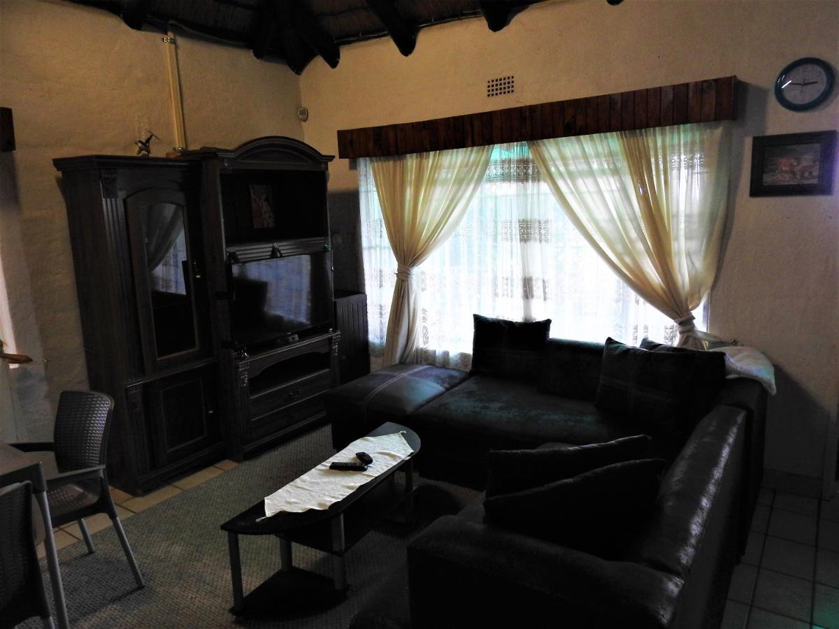 Viewpoint Lodge & Safari Tours Hazyview Buitenkant foto