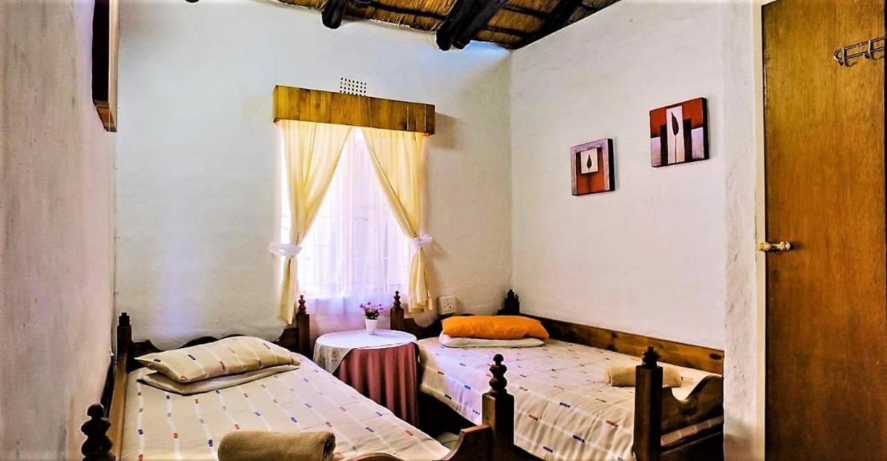 Viewpoint Lodge & Safari Tours Hazyview Buitenkant foto